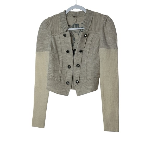 Free People Sweaters - Free people‎ Jacket Women's XS 100%Wool  embroidery Crop Cozy Boho Stretch